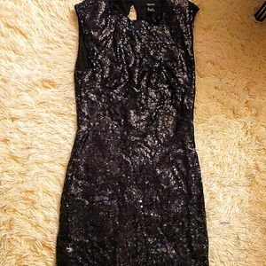 Glitz dress.Perfect for bday,hoilday,date night 🥰